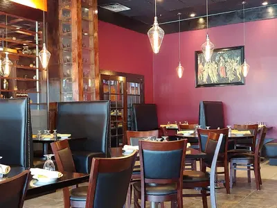 Elizabeth's Bar & Restaurant
