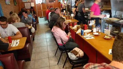 Mo's Midtown Restaurant