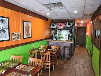 Los Poblanos Restaurant and food truck