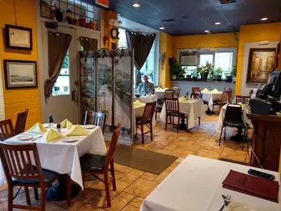 Tutti's Restaurant