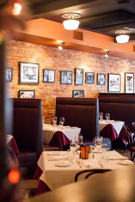 Louie's Italian Restaurant & Bar