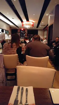 Bianco Rosso Wine Bar & Restaurant