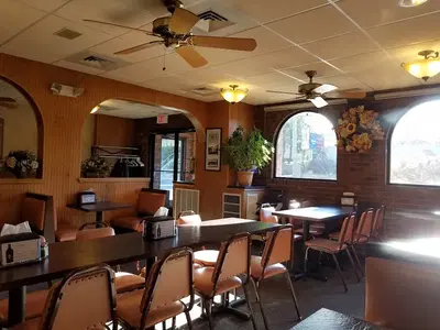 Ernie's Pizzeria