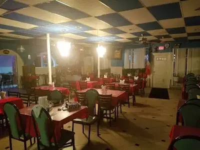Serenata Restaurant