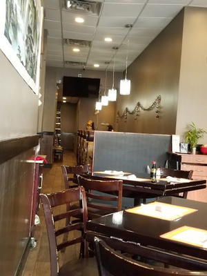 14th St Cafe Asian Bistro