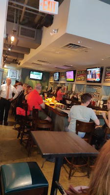 Froggy Bottom Pub