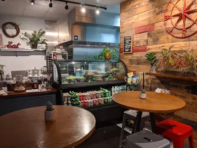 Houndstooth Kitchen & Eatery