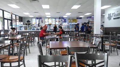 Tainos Bakery & Deli (Lake Underhill)
