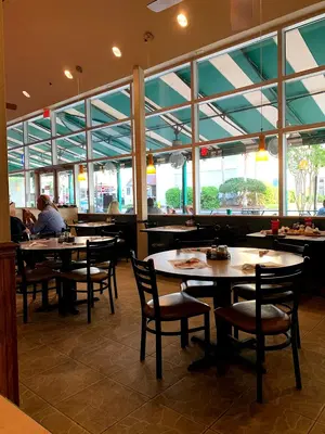 Papa Joe's Pizza & Italian Restaurant
