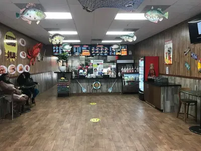 JZ Fish & Wings (North Miami)