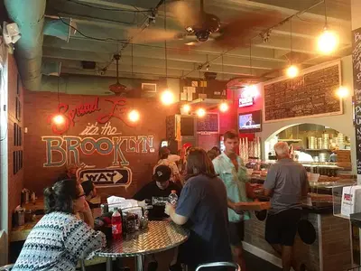 Biggie’s Pizza Jax Beach