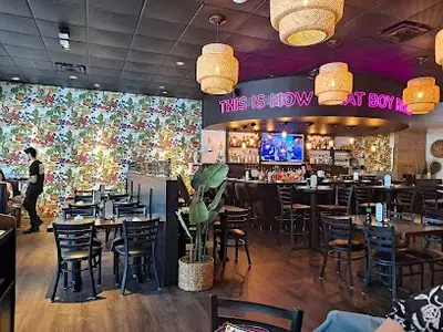 Phat Boy Sushi, Kitchen & Bar - Davie