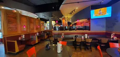 Red Robin Gourmet Burgers and Brews