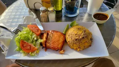 DC2WIN Cafe Restaurante