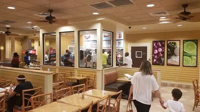 Pollo Tropical