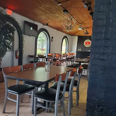 Capachos Bar & Grill