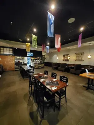 Thai Thai Bistro & Sushi