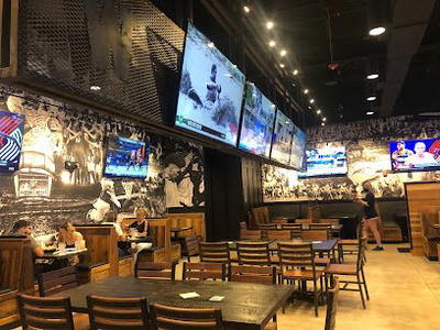 Walk-On's Sports Bistreaux - Orlando