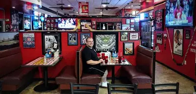 Joey D's Chicago Style Eatery & Pizzeria