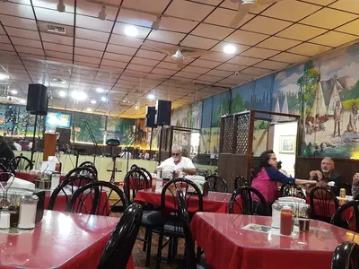 Tropical Restaurant The Bear House