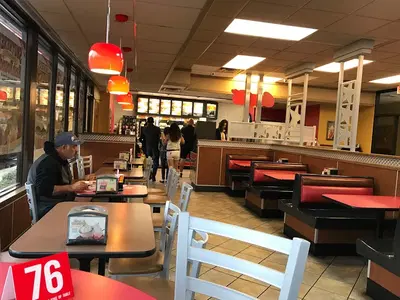 Hardee's