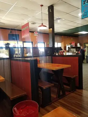 Woody's Bar-B-Q