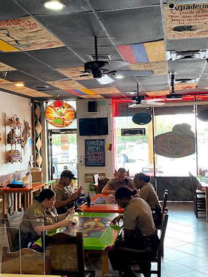 Bandeja Paisa Restaurant