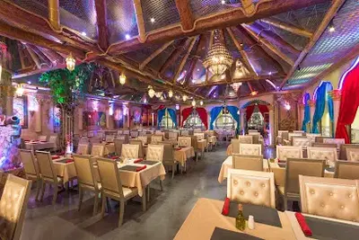 La Vie Lebanese Restaurant