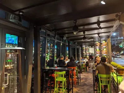 IT! Italy Ristorante & Cafe & Bar