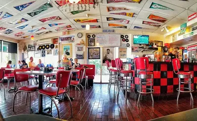 Nelson's Diner