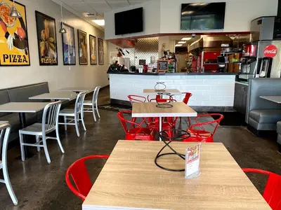 Amore Gourmet Pizza