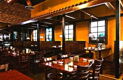 Latinos Restaurante