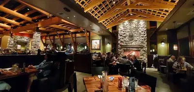 Lazy Dog Restaurant & Bar