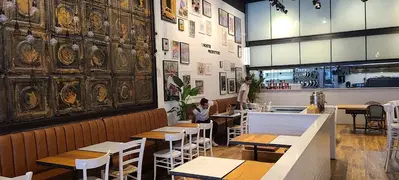 IT Italian Trattoria