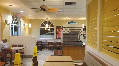 Pollo Tropical