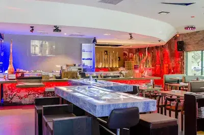 Moon Thai & Japanese
