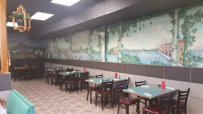 Sarno Restaurant & Pizzeria