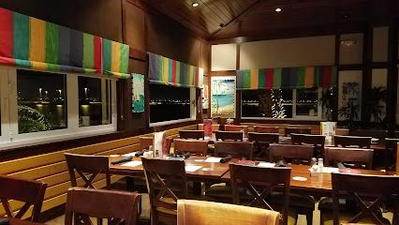 Bahama Breeze