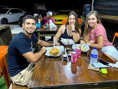 TNT BURGER