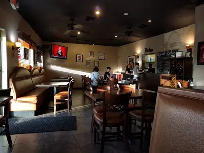 Emilios Italian Pizzeria & Restaurante