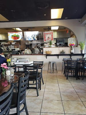Ferrari's Pizza & Italian Restaurant