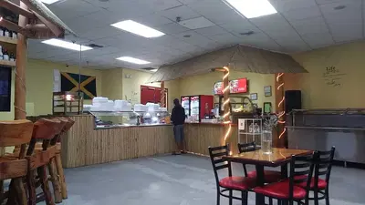 REGGAE PON THE GRILLE