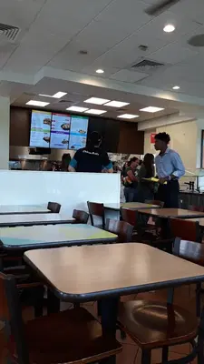 Pollo Tropical