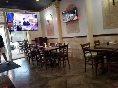 Manhattan NY - Restaurant & Pizza