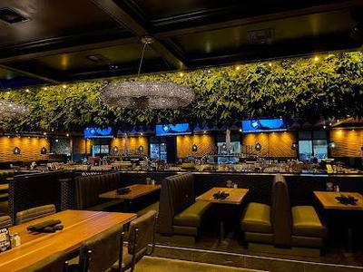 Tap 42 Craft Kitchen & Bar - Kendall