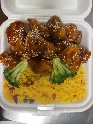 Golden Wok