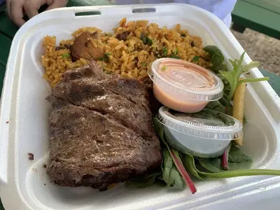 VIDAL'S GRILL (Tu Sabor Boricua)