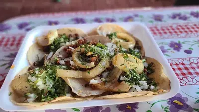 Las Cazuelas