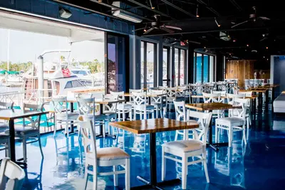 Mavi Waterfront Bar & Grill