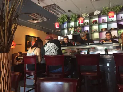 Thai Hana Restaurant & Sushi Bar